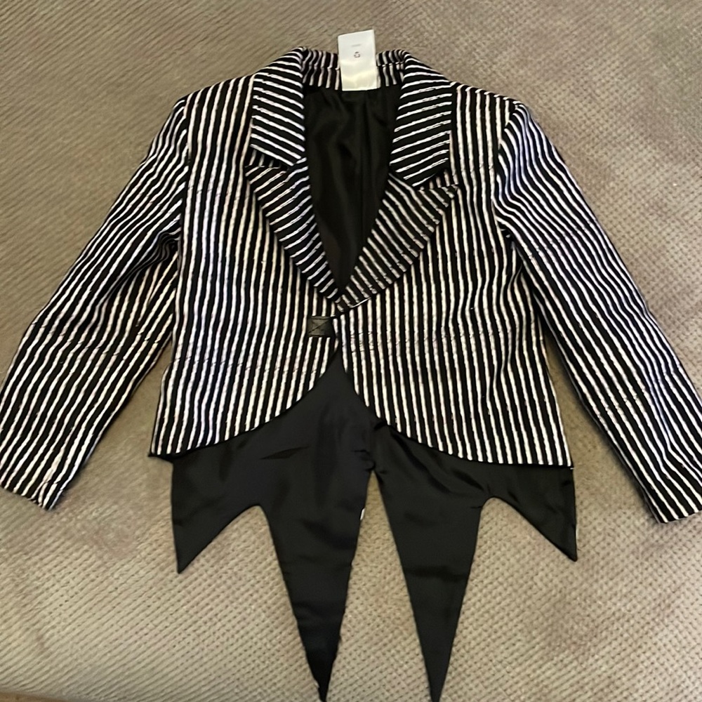 Jack Skellington jacket Disney 4